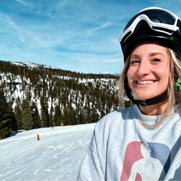 Meet your Posher, Marissa - Picture 2 of 3